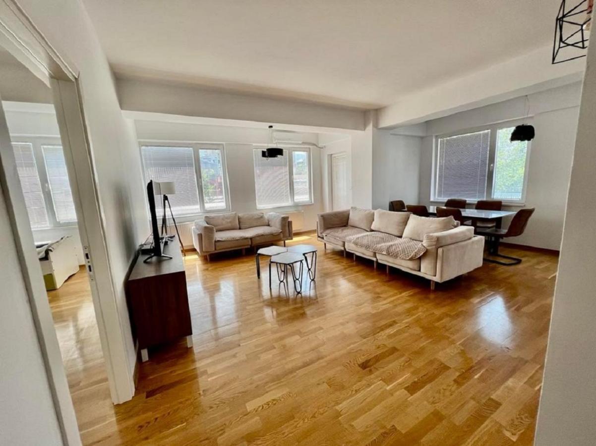 High-End Spacious Apartment Next To City Mall Üsküp Dış mekan fotoğraf