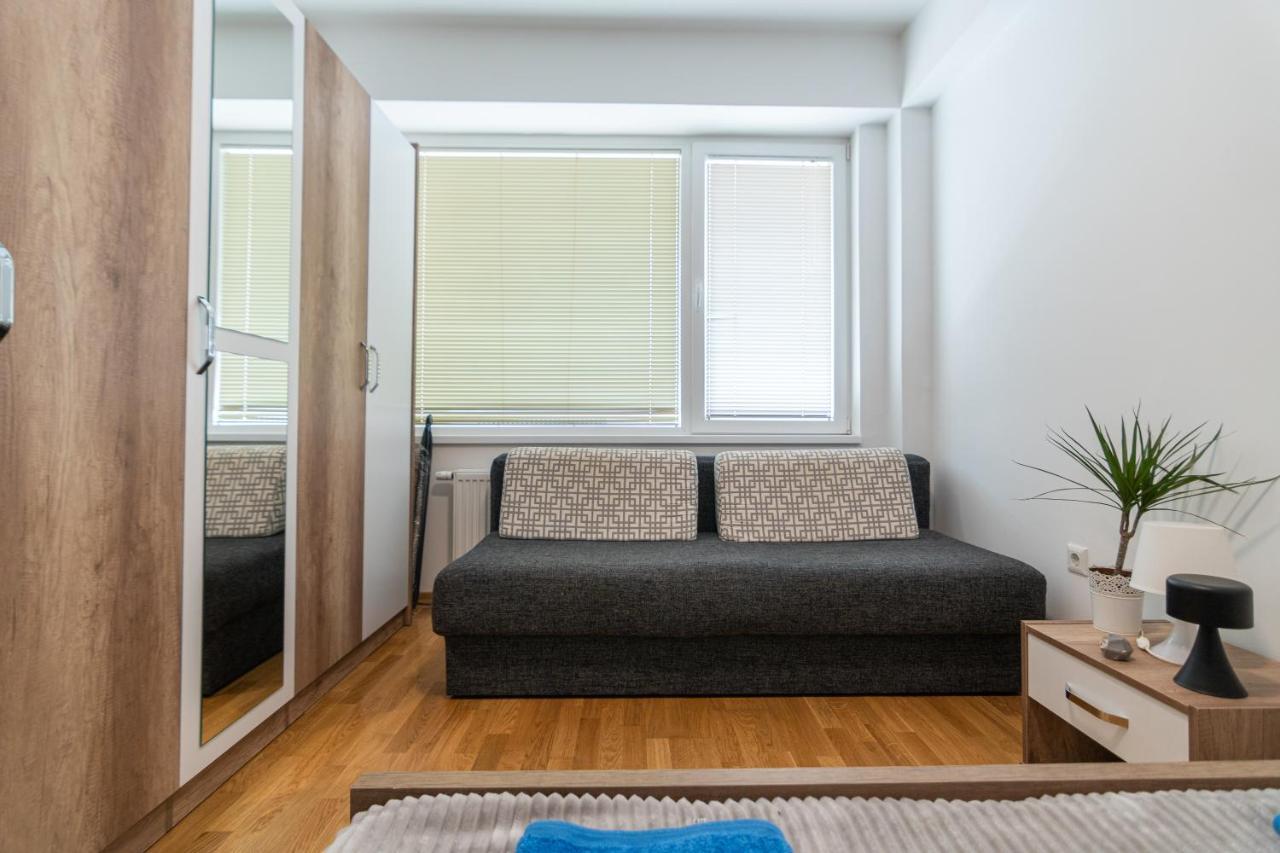 High-End Spacious Apartment Next To City Mall Üsküp Dış mekan fotoğraf