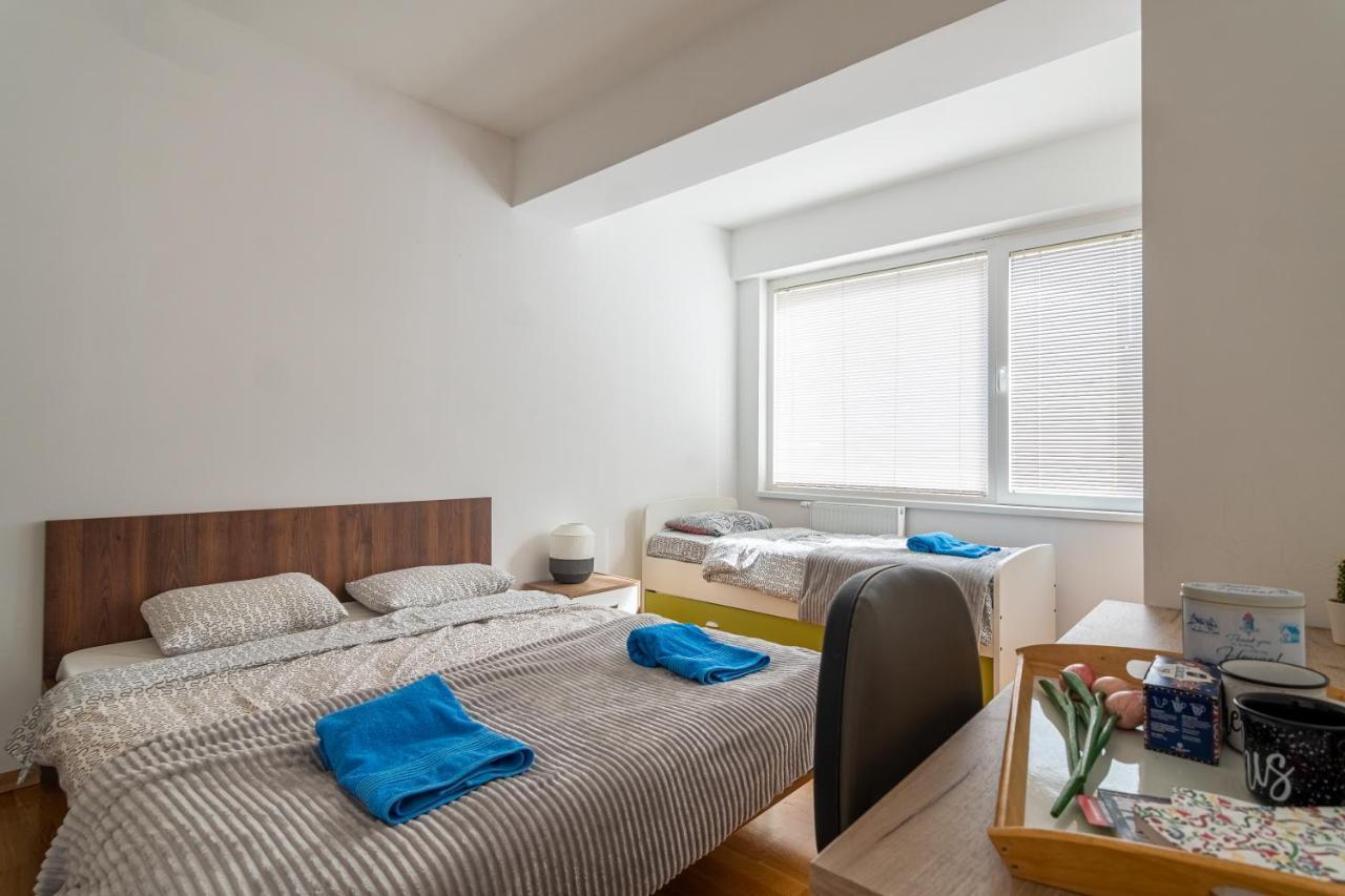 High-End Spacious Apartment Next To City Mall Üsküp Dış mekan fotoğraf