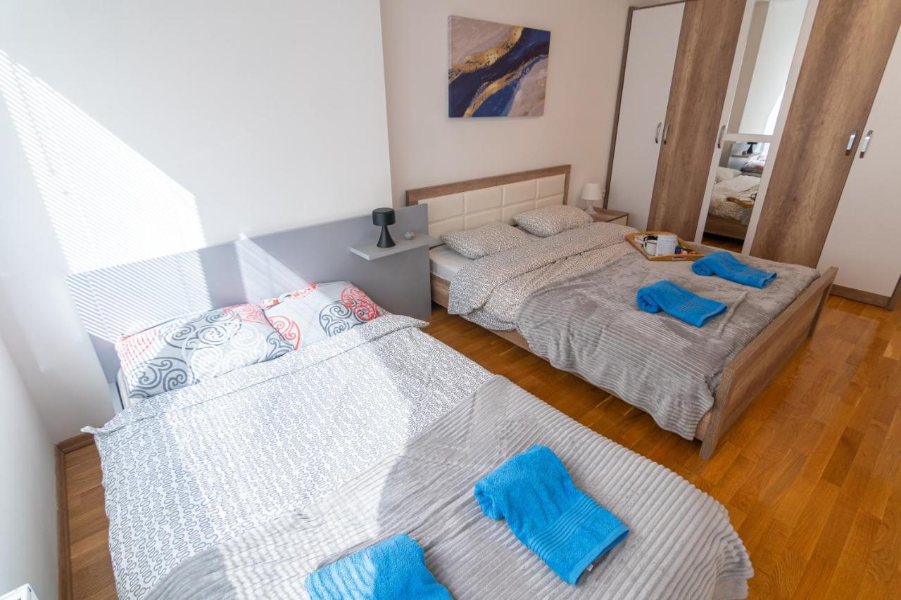 High-End Spacious Apartment Next To City Mall Üsküp Dış mekan fotoğraf