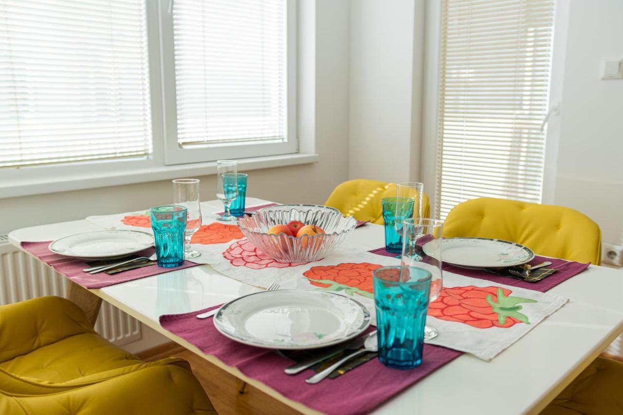 High-End Spacious Apartment Next To City Mall Üsküp Dış mekan fotoğraf