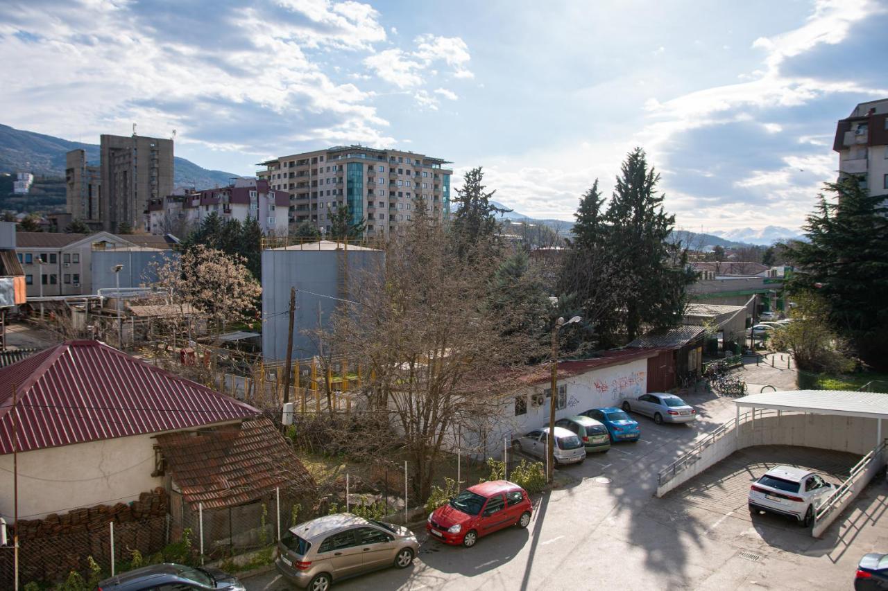 High-End Spacious Apartment Next To City Mall Üsküp Dış mekan fotoğraf