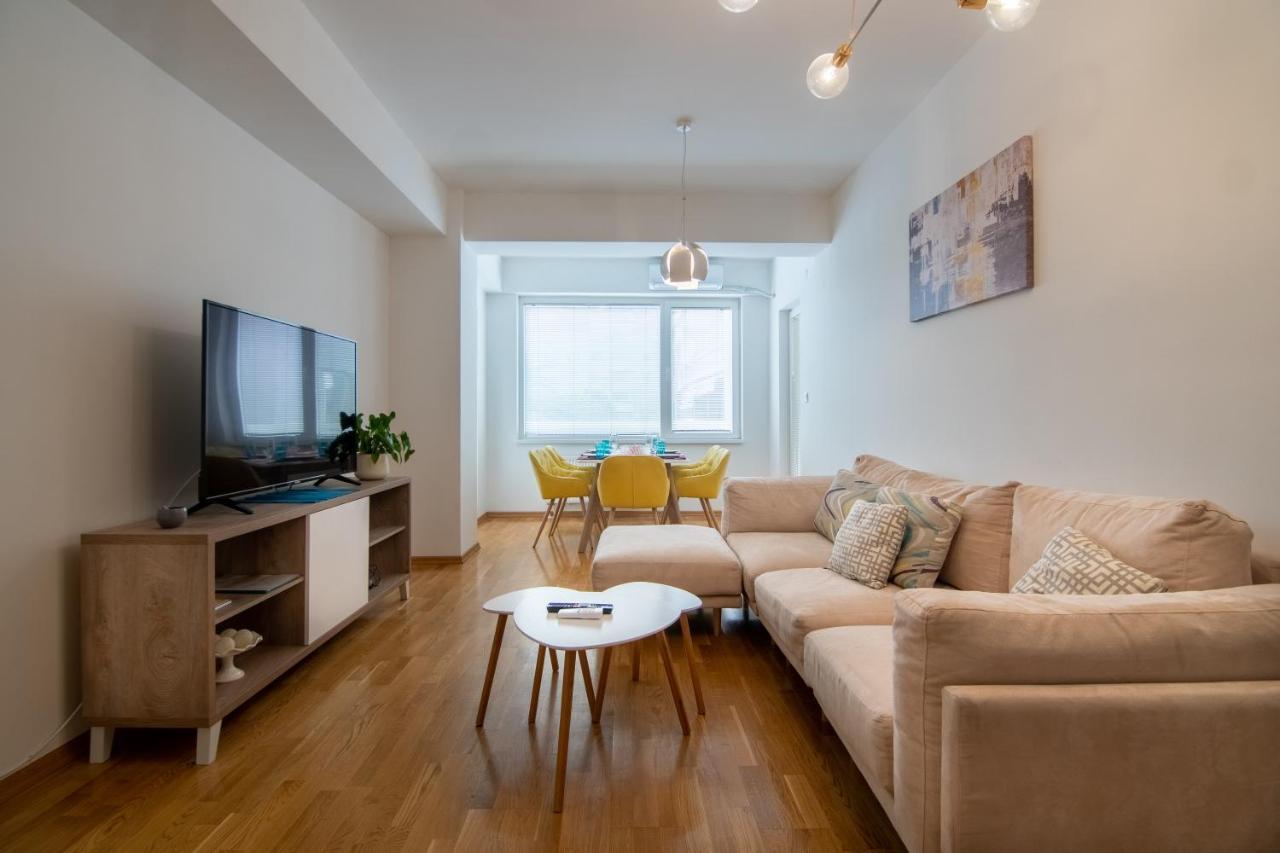 High-End Spacious Apartment Next To City Mall Üsküp Dış mekan fotoğraf